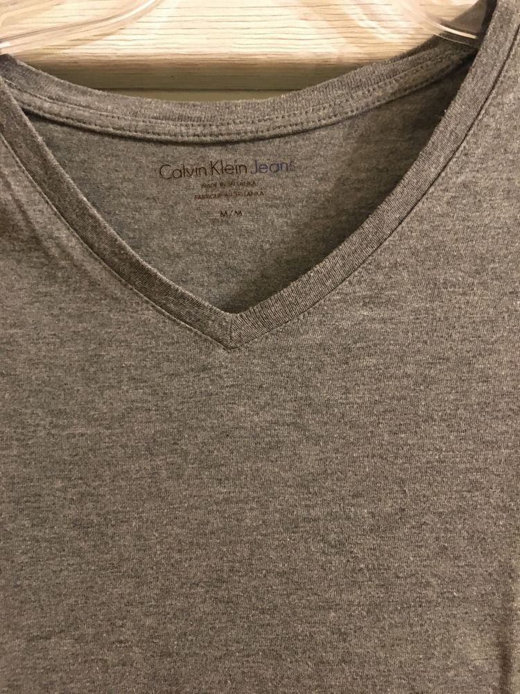 Szary męski t-shirt Calvin Klein