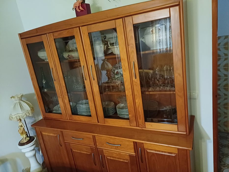 Vende se Cristaleira