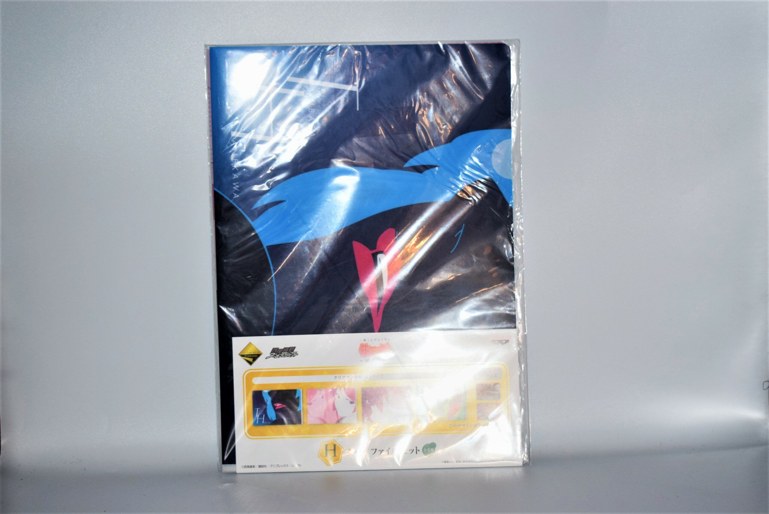 Monogatari series - Zestaw teczek + 2 wlepki