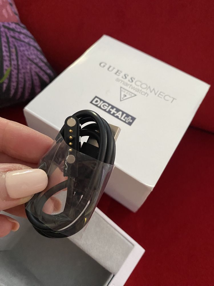 Zegarek Guess Connect Smartwatch DOGI+AL+ kompatybilny