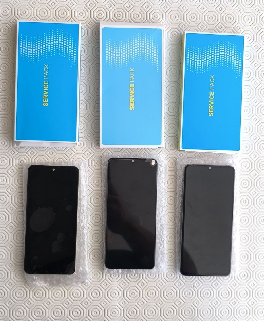 Conjunto 3 ecrãs displays para telemovel