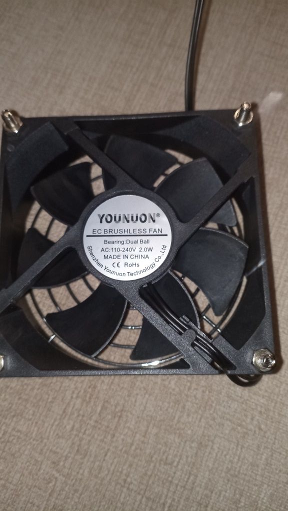 Ventoinha/ventilador 220V