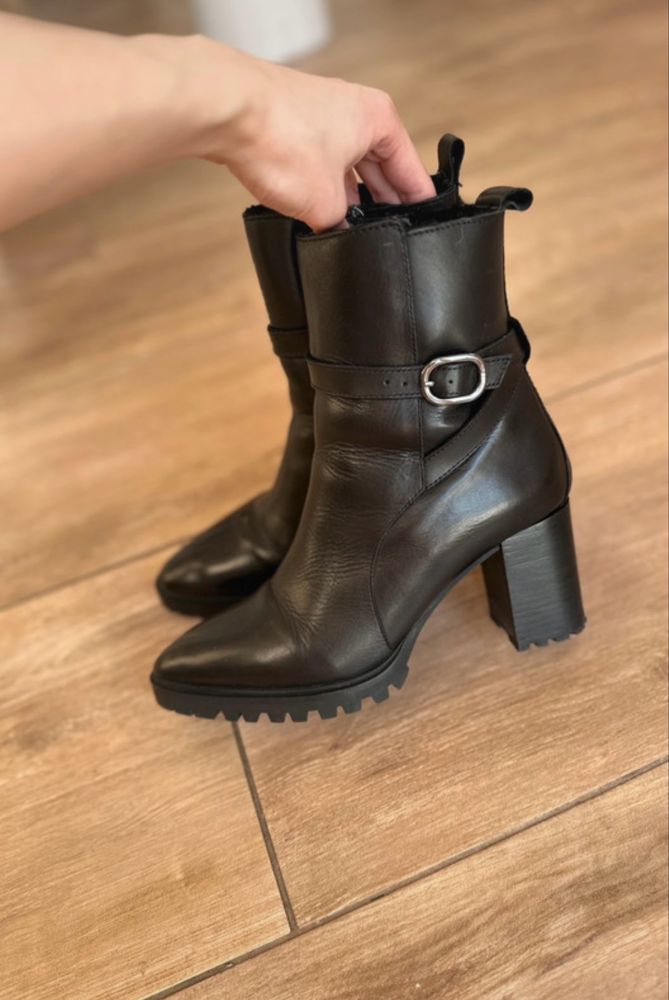 Damskie Kozaki Massimo Dutti