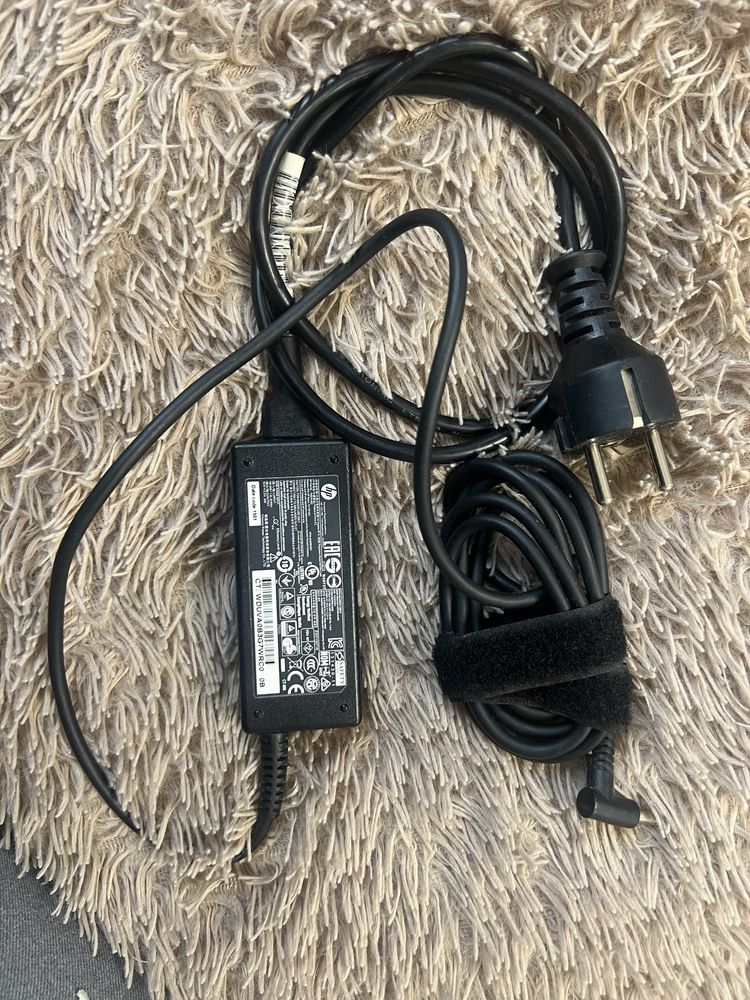 Блок живлення для ноутбука HP 45w 19.5v 2.31A 4.5x3.0mm.Germany!