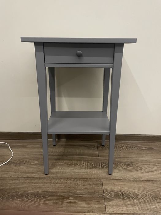 Stolik nocny szary HEMNES ikea