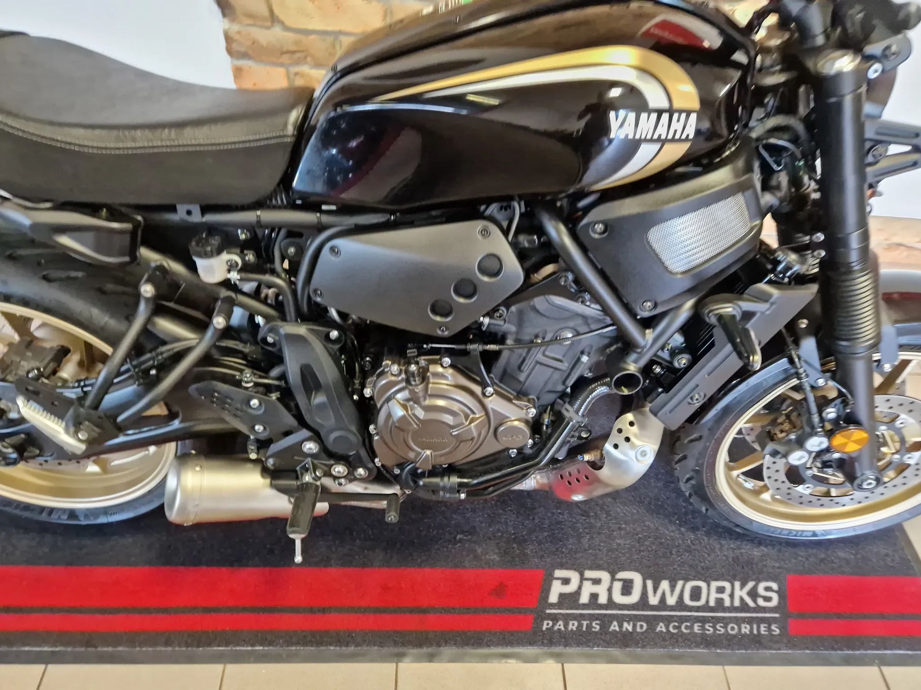 Yamaha XSR Yamaha XSR700 Xsr 700 Abs 2024r 35kw A2 mt07