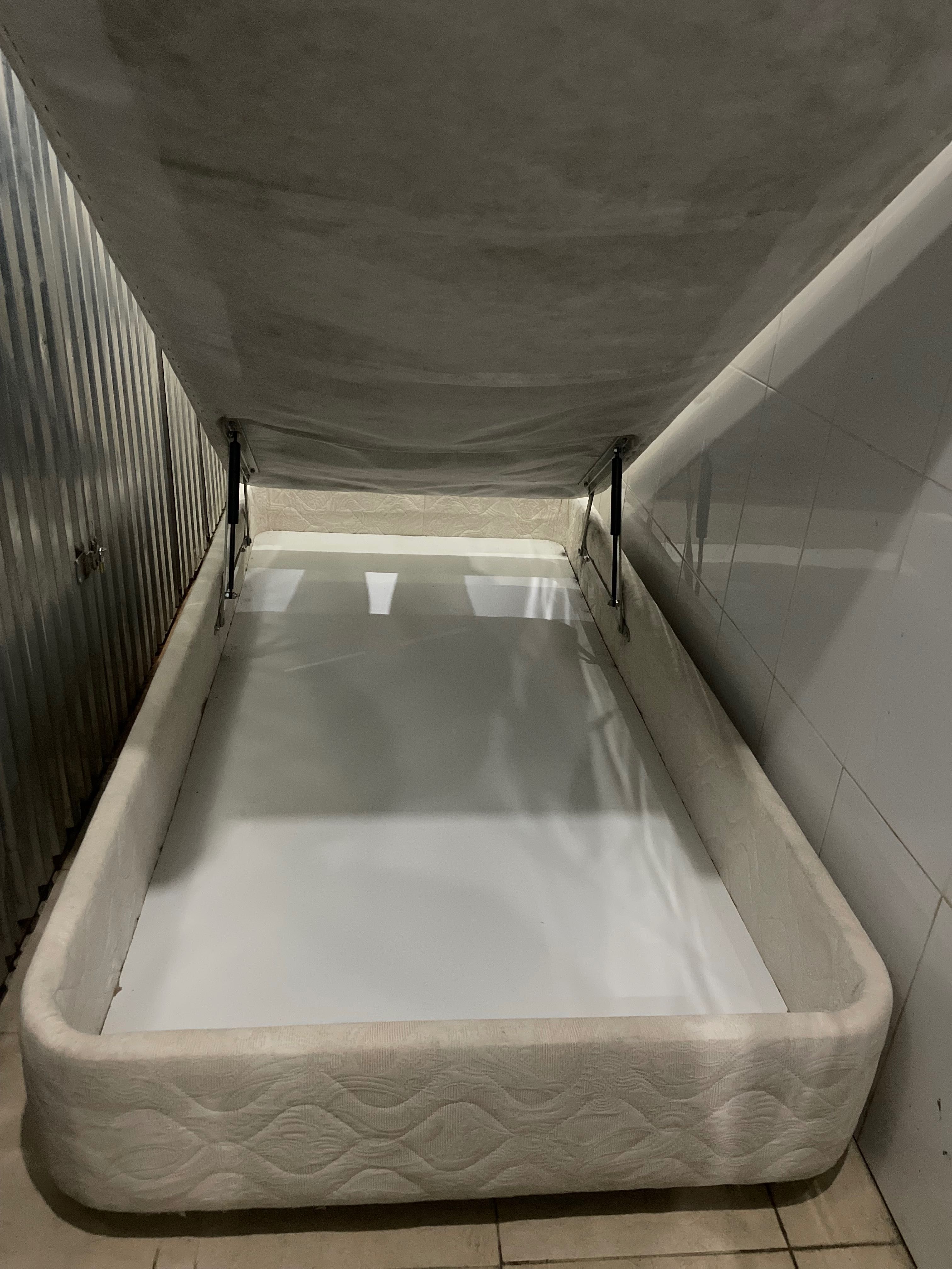 Cama de solteiro