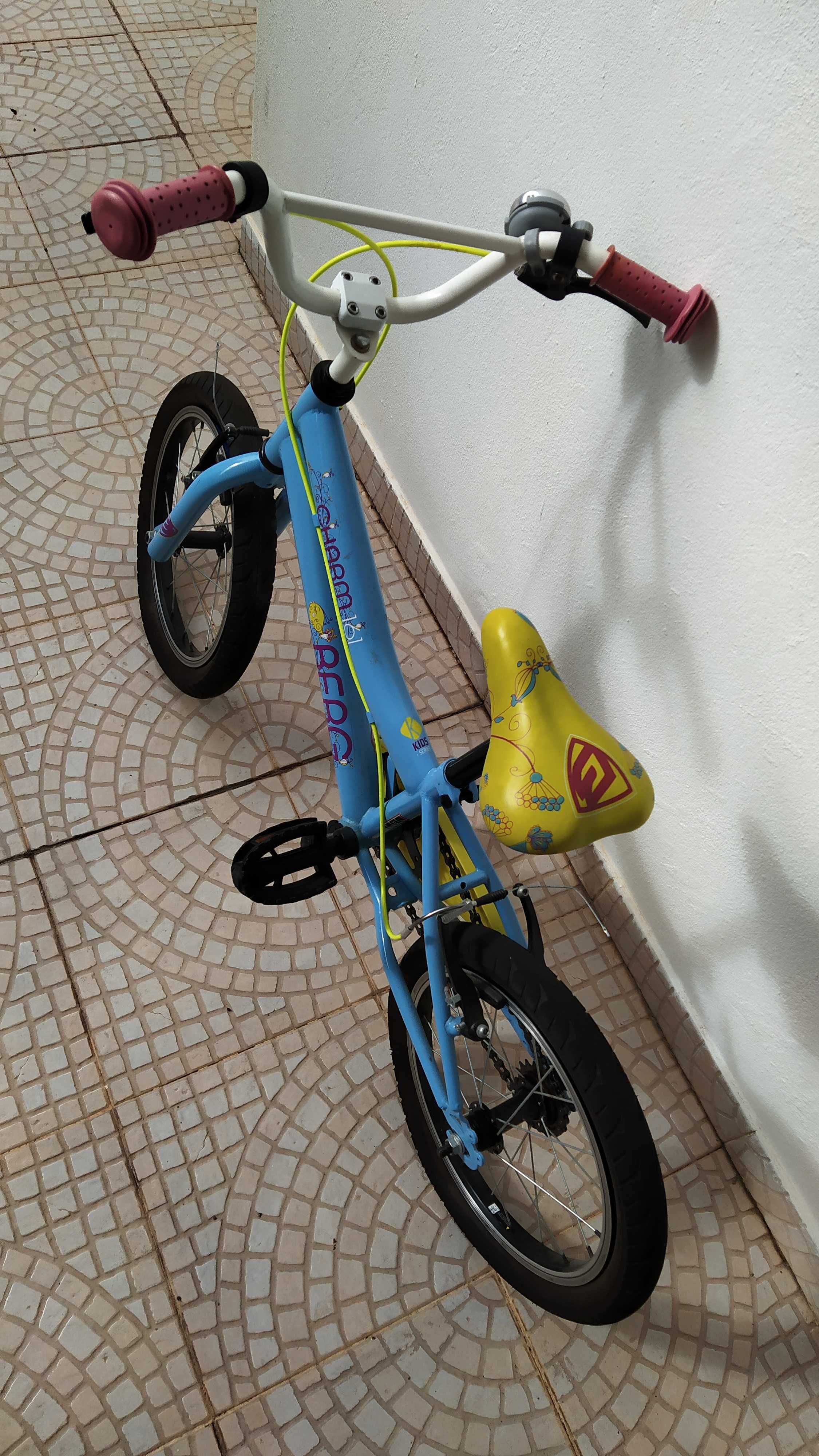 Bicicleta para criança dos 6 aos 9