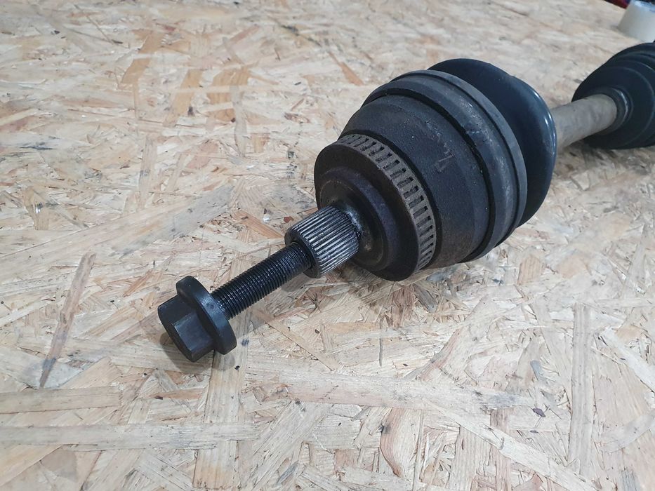 Pòłoś przegub lewa Vw Sharan 1 lift 06 r 2.0 tdi manualna sprawna