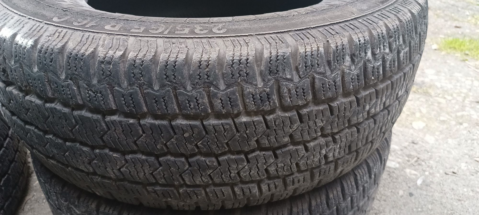 Continental van co four season 2 235/65 16 c 118 16 r komplet