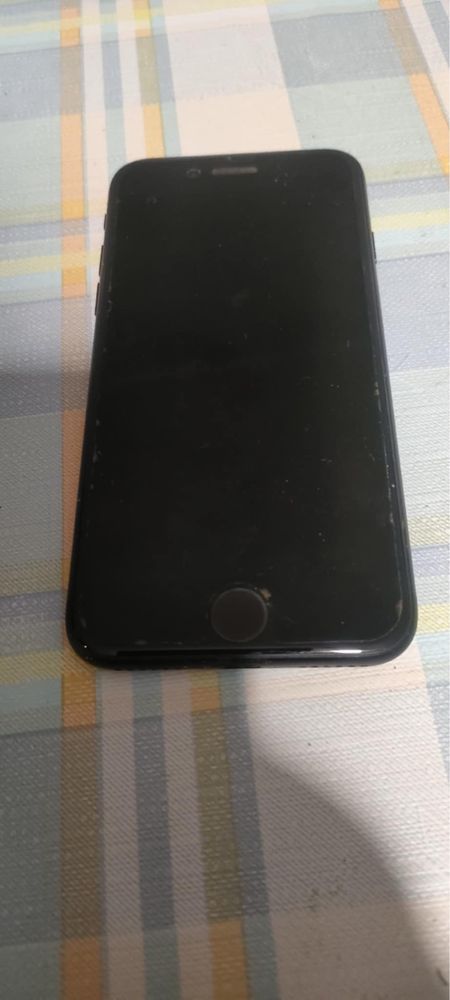 iPhone SE 2020 nowa bateria