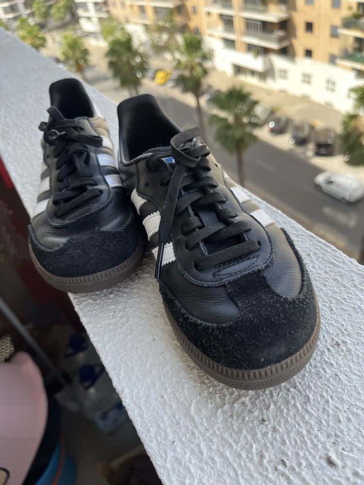 Tenis semi novos