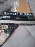 Crossover behringer super-x pro