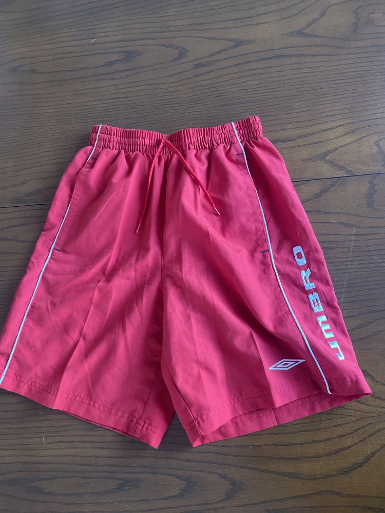 Czerwone spodenki Umbro S