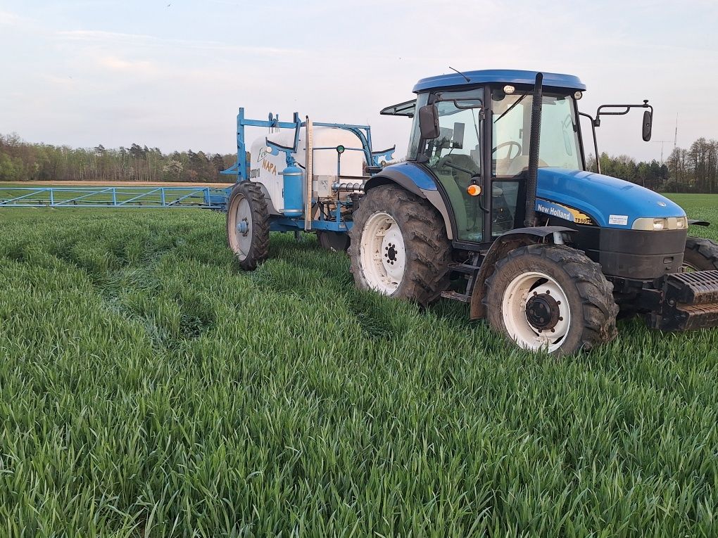 New holland td5050