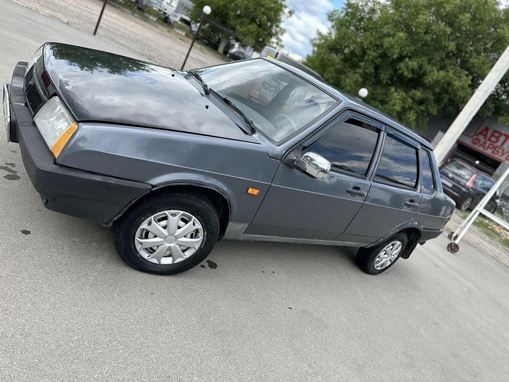Продам 99 в чудовому стані