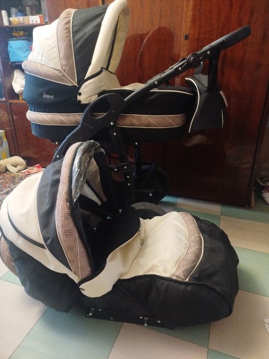 Продам коляску  2 в 1