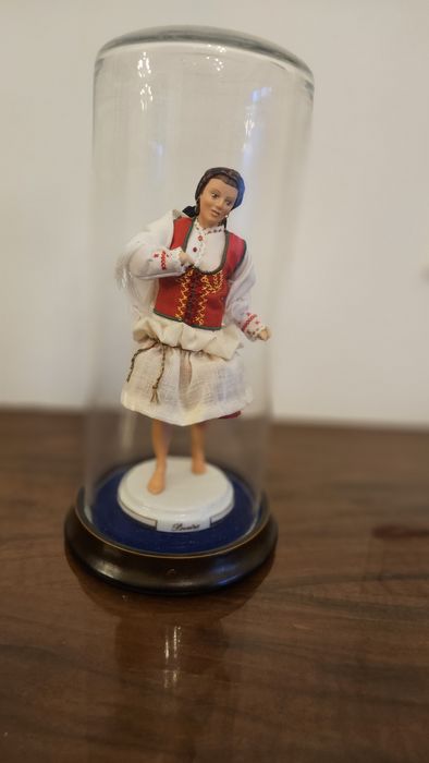 Boneca Poveira em porcelana | PORART