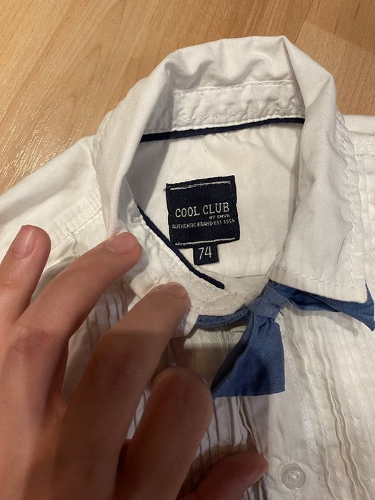 Body koszulowe z muchą