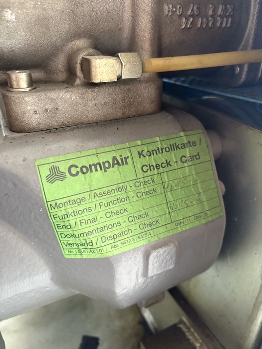 Kompresor sprężarka śrubowa CompAir start 016 11kw 1400l/min