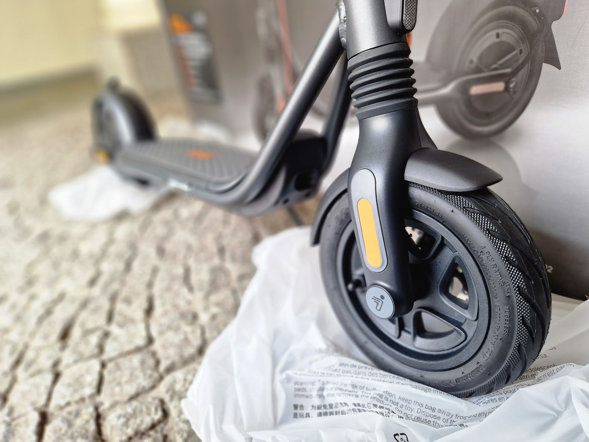 Segway Ninebot F2 PRO ODBLOKOWANA DO 32 kmh hulajnoga elektryczna NOWA