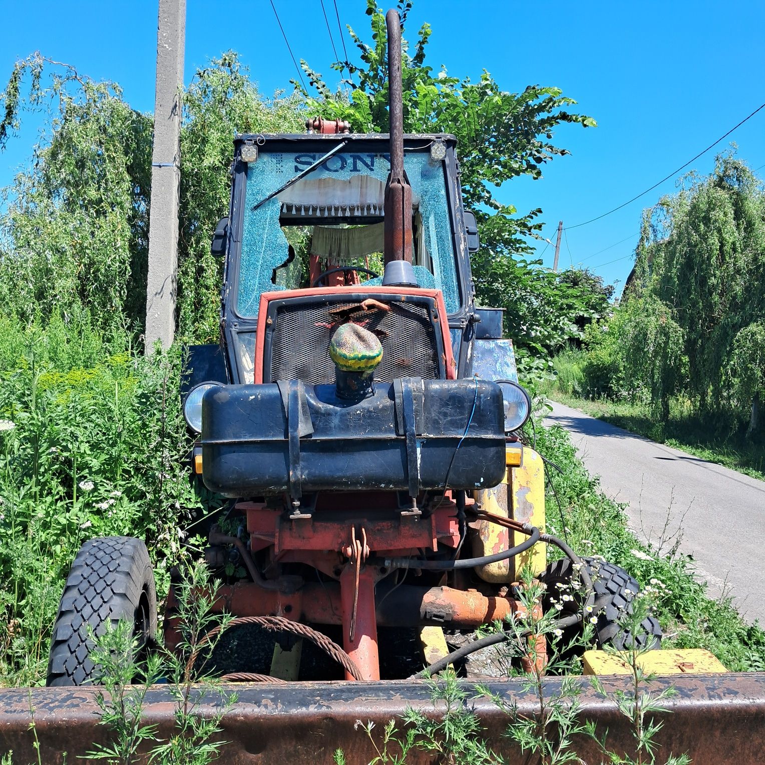 Продам трактор ЮМЗ экскаватор.
