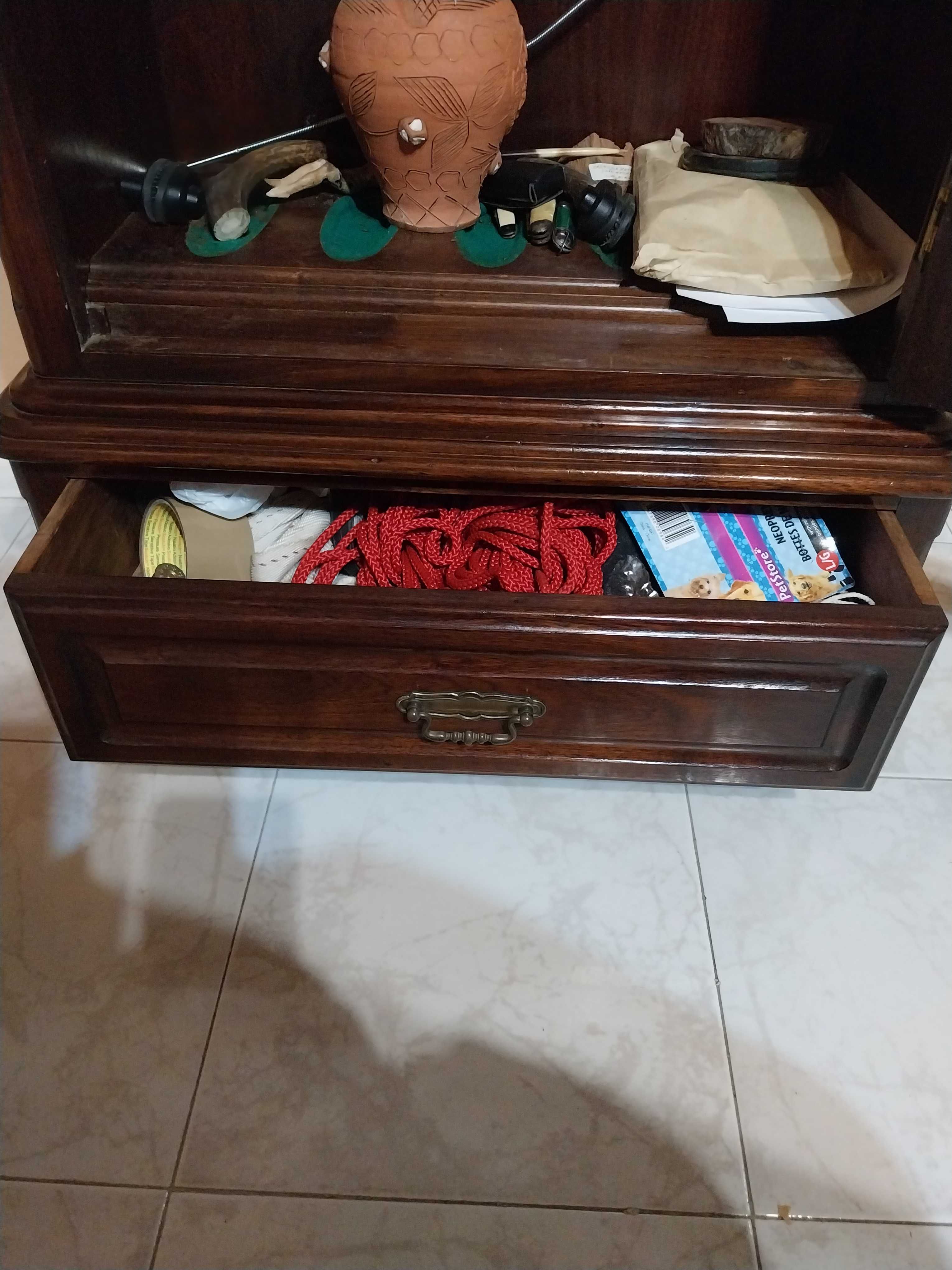 Expositor de Armas Armário