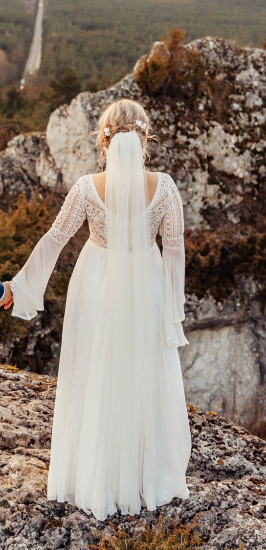 Suknia ślubna w stylu Boho r. L