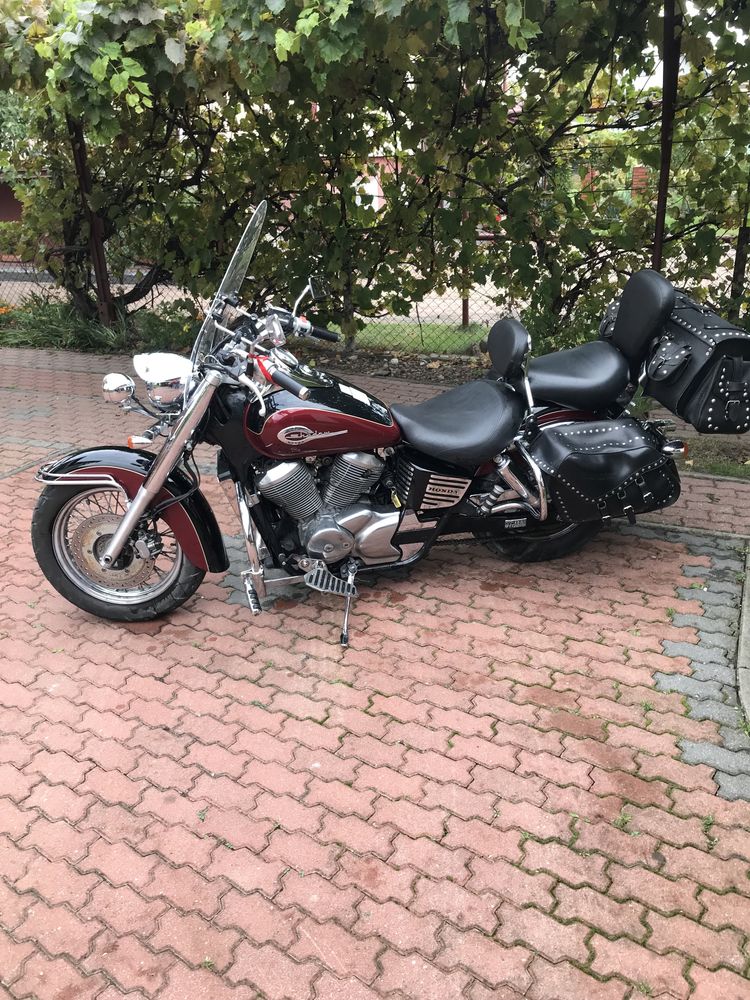 Honda Shadow vt750