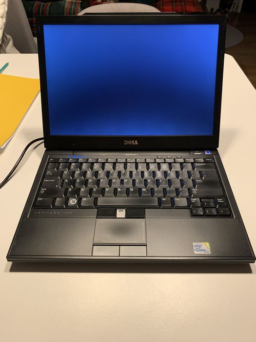 Komputer przenośny laptop DELL LATITUDE E4300 4GB RAM