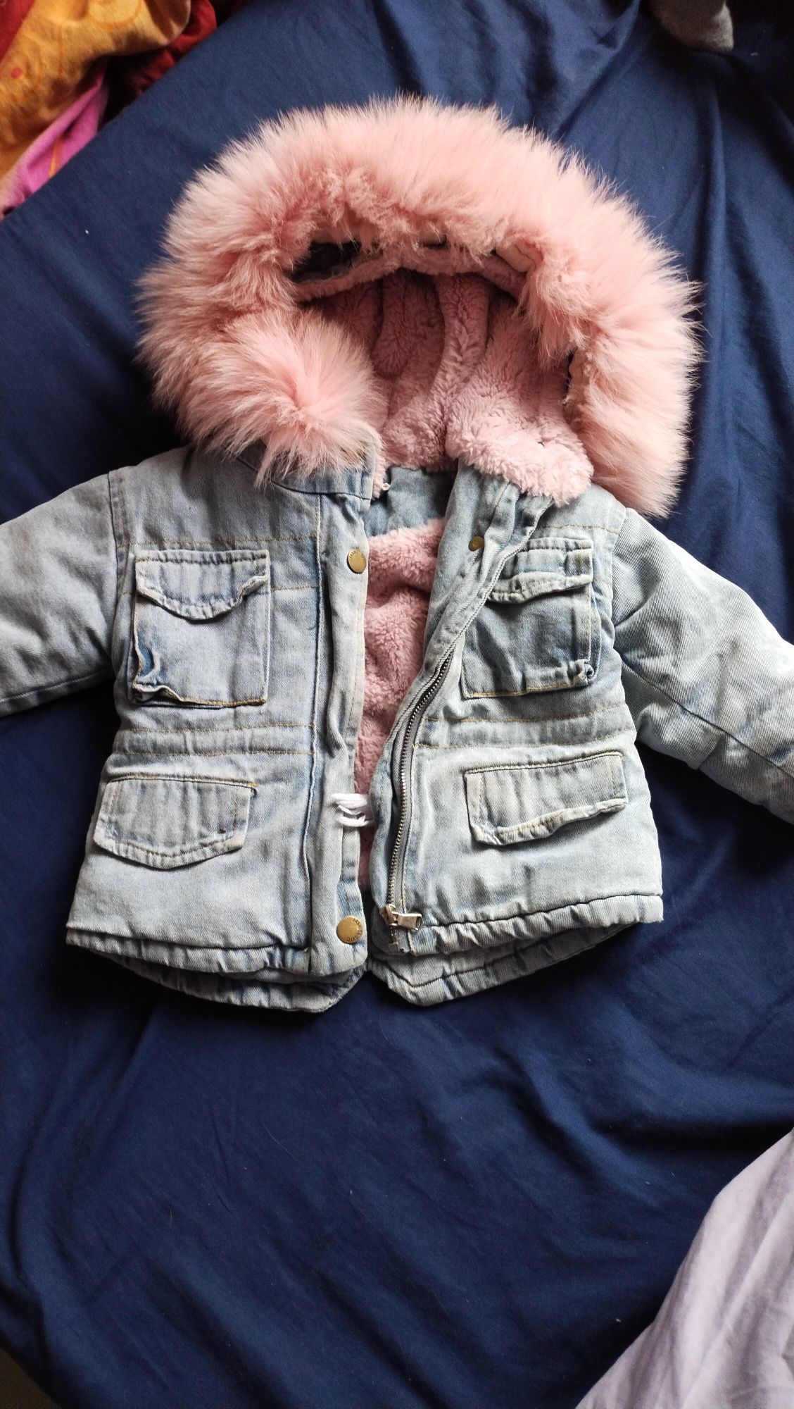 Зимова курточка для маленьких принцес