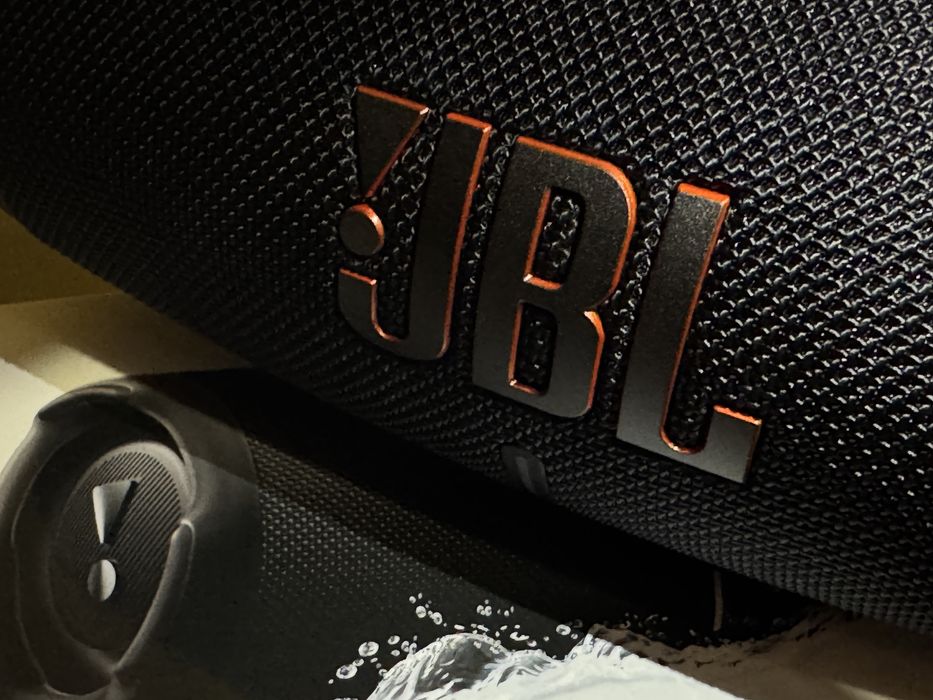 JBL CHARGE 5  акустична система