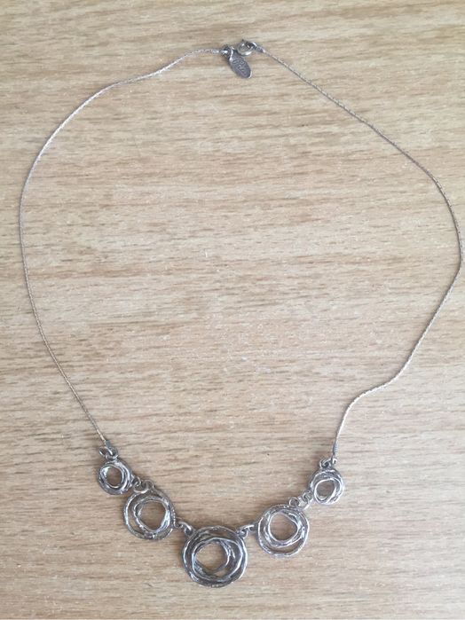 На подарунок ланцюжок з кульками  срібло