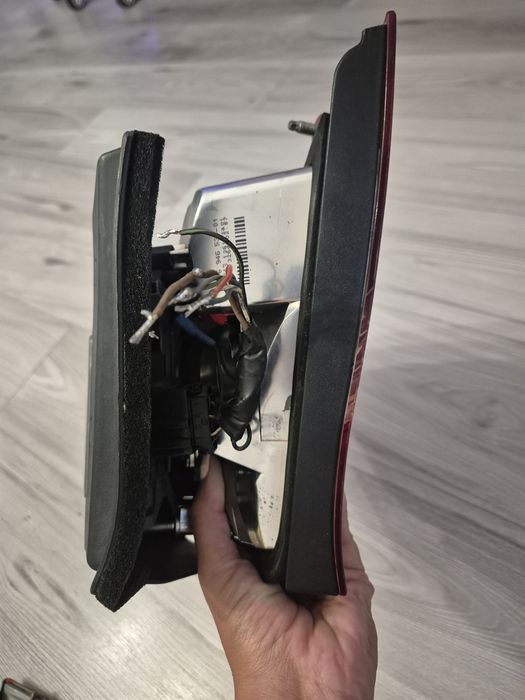 Lampa tylna bmw e46 sedan Prawa