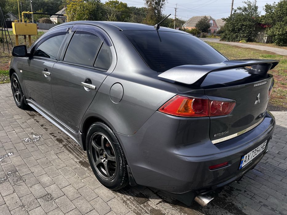Мітсубіші Ланцер  Х
