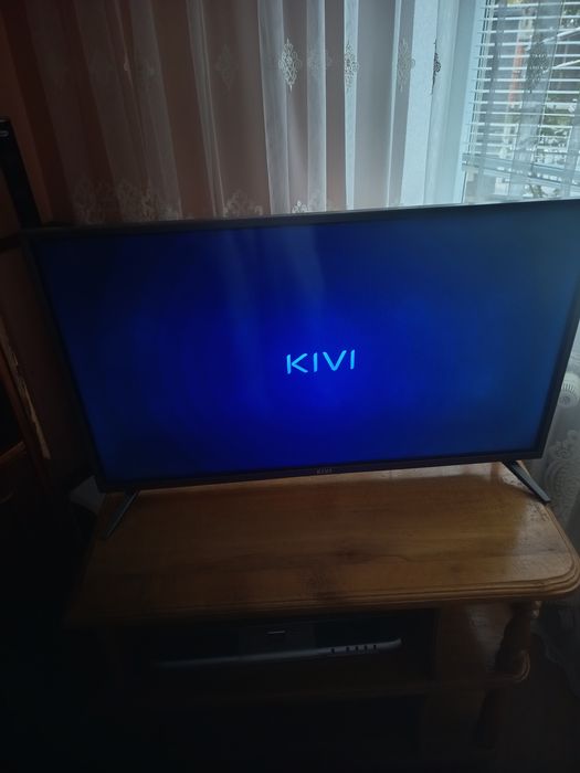 Продається телевізор Smart tv Kivi 32hk 30g