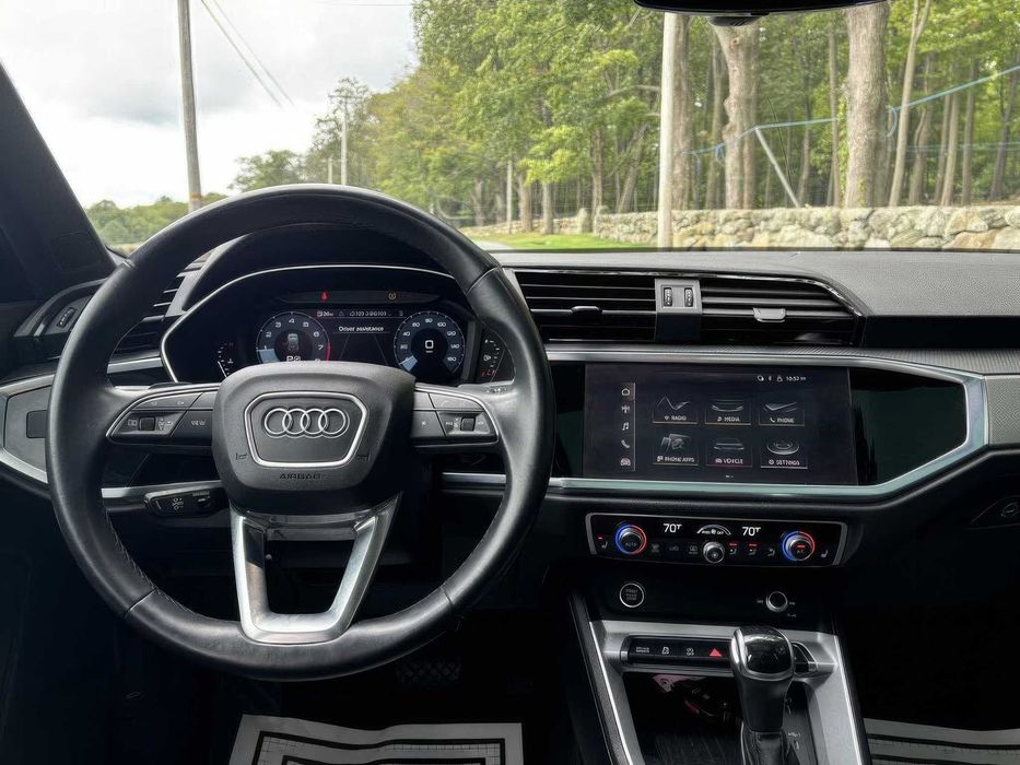 Audi Q3 quattro Premium Plus S Line      2022