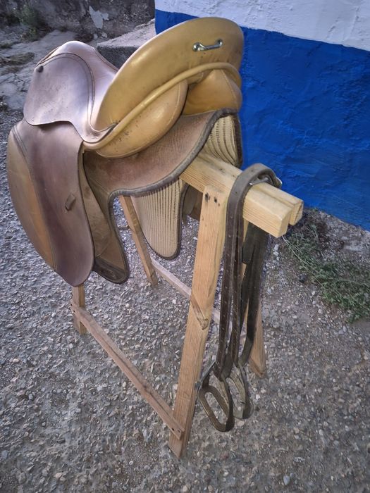 Vendo material equestre