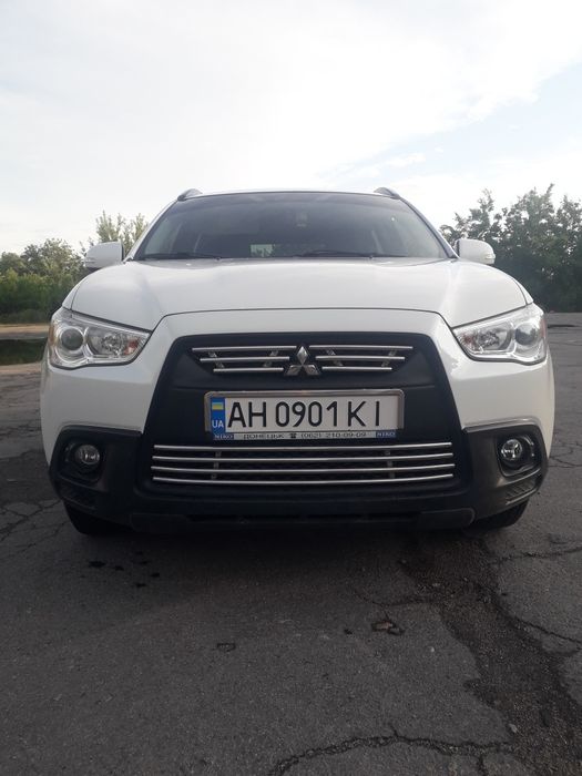Продам автомобиль Mitsubishi ASX 2011