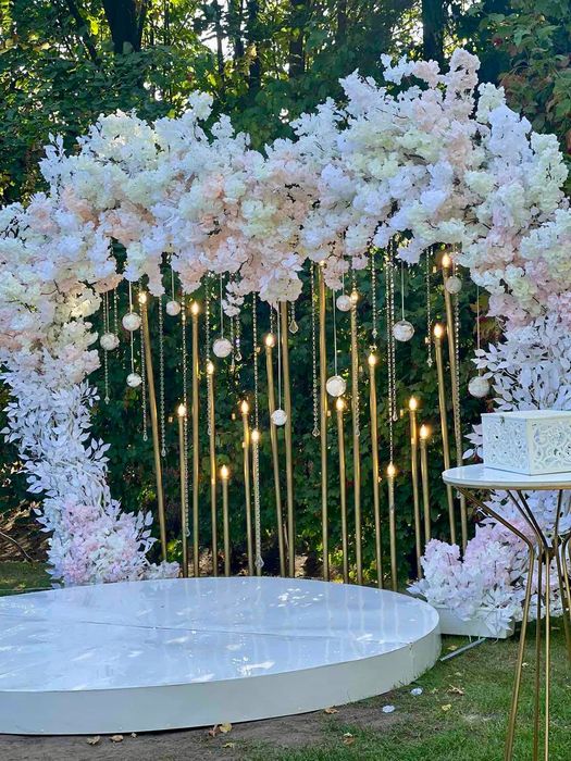 Весільний декор (виїздна церемонія, арка, стіл молодят, президія)