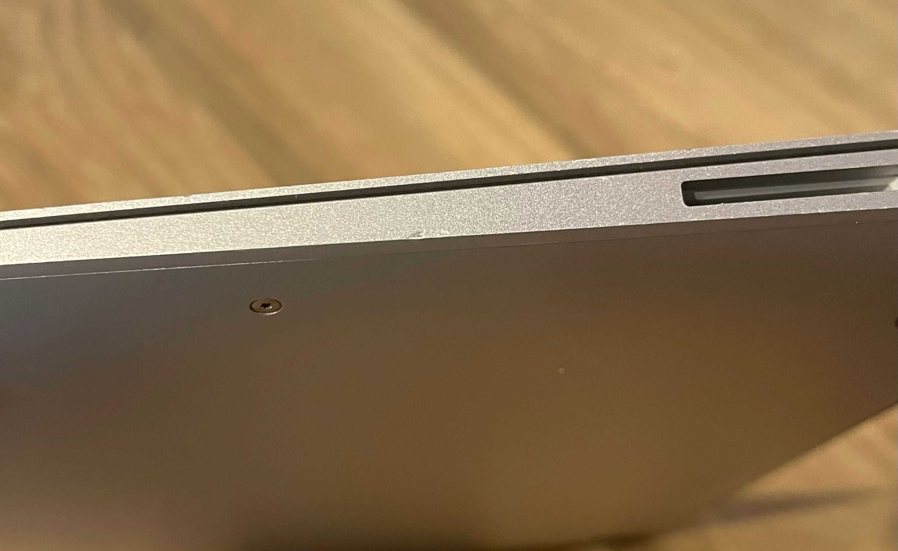 MacBook Air (13 polegadas, início de 2015)