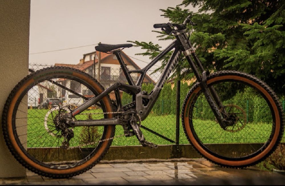 Specjalized demo Exper.Super stan