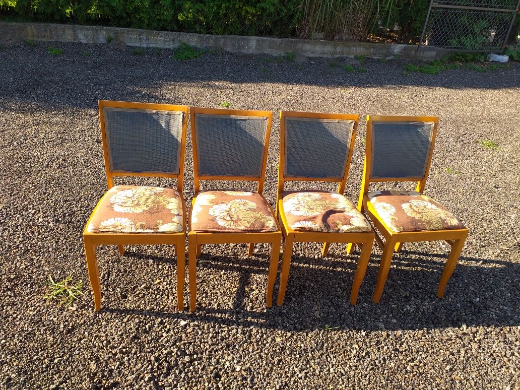 4 krzesła vintage drewniane