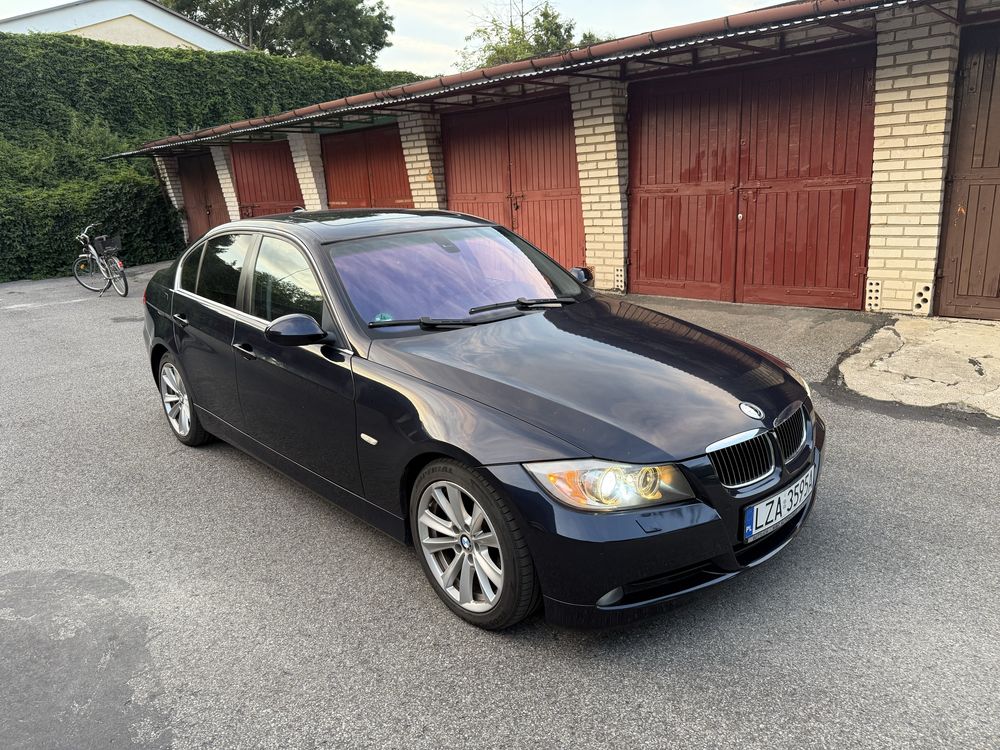 Bmw 325i e90 sedan