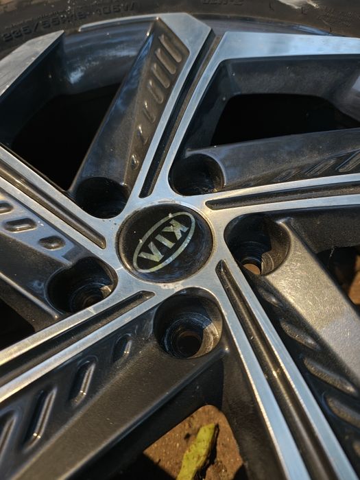Koła 19 Kia EV6 /Hyundai/ Goodyear 4 seasons /235 55 R19