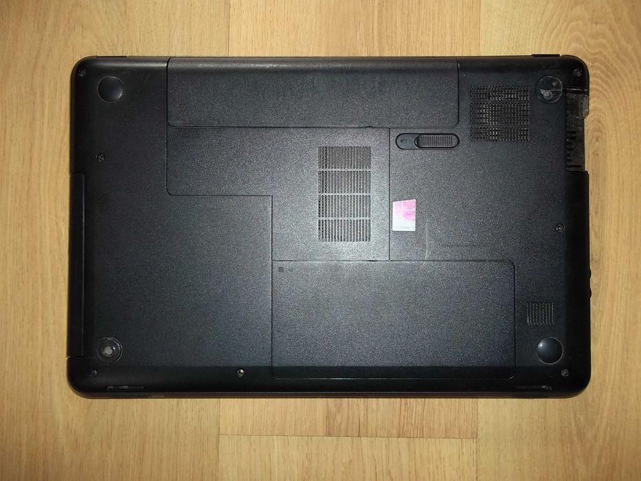 Продам Ноутбук hp .