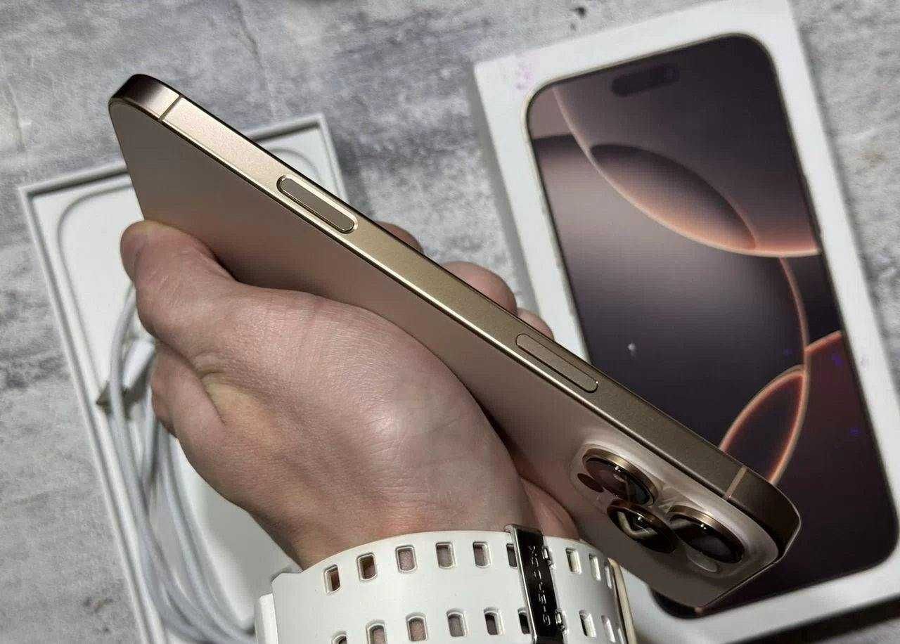 iPhone 16 Pro Max, 256 ГБ
