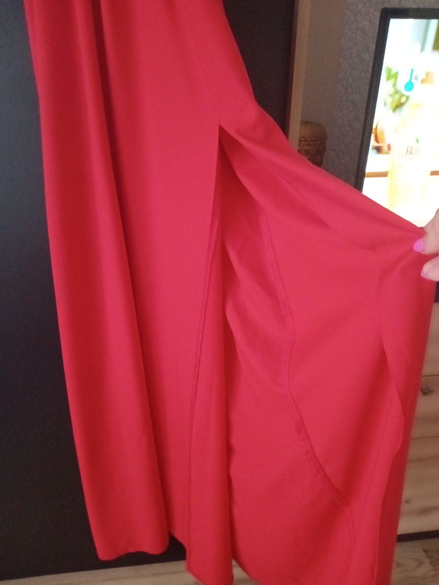 Sukienka maxi  czerwona