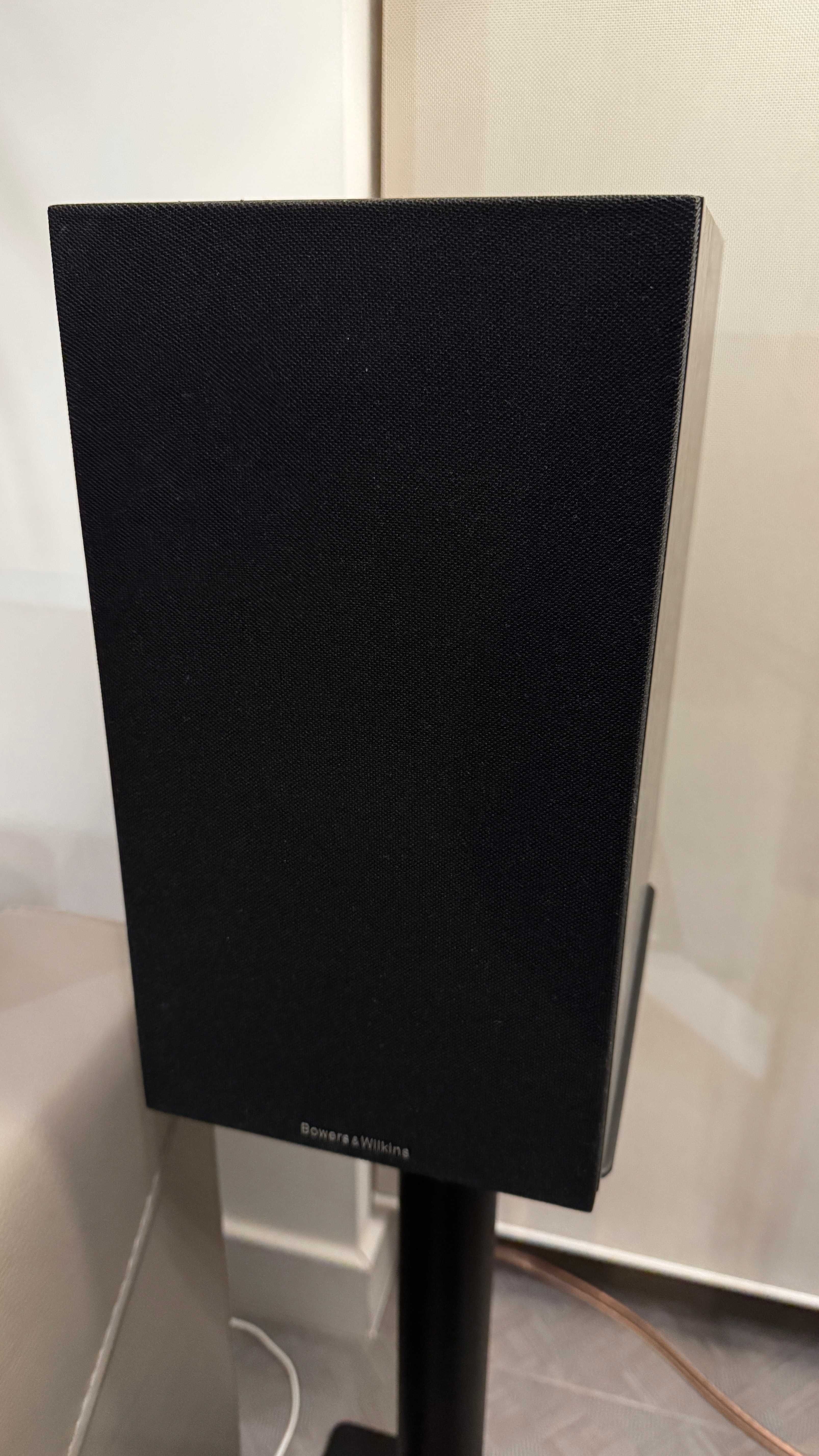 Kolumny podstawkowe BOWERS&WILKINS 685 S2 Hi-Fi end