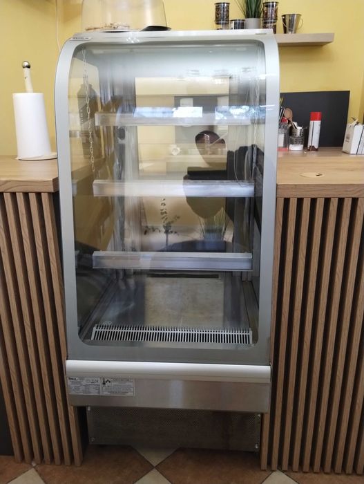 Lada Chłodnicza Sklepowa